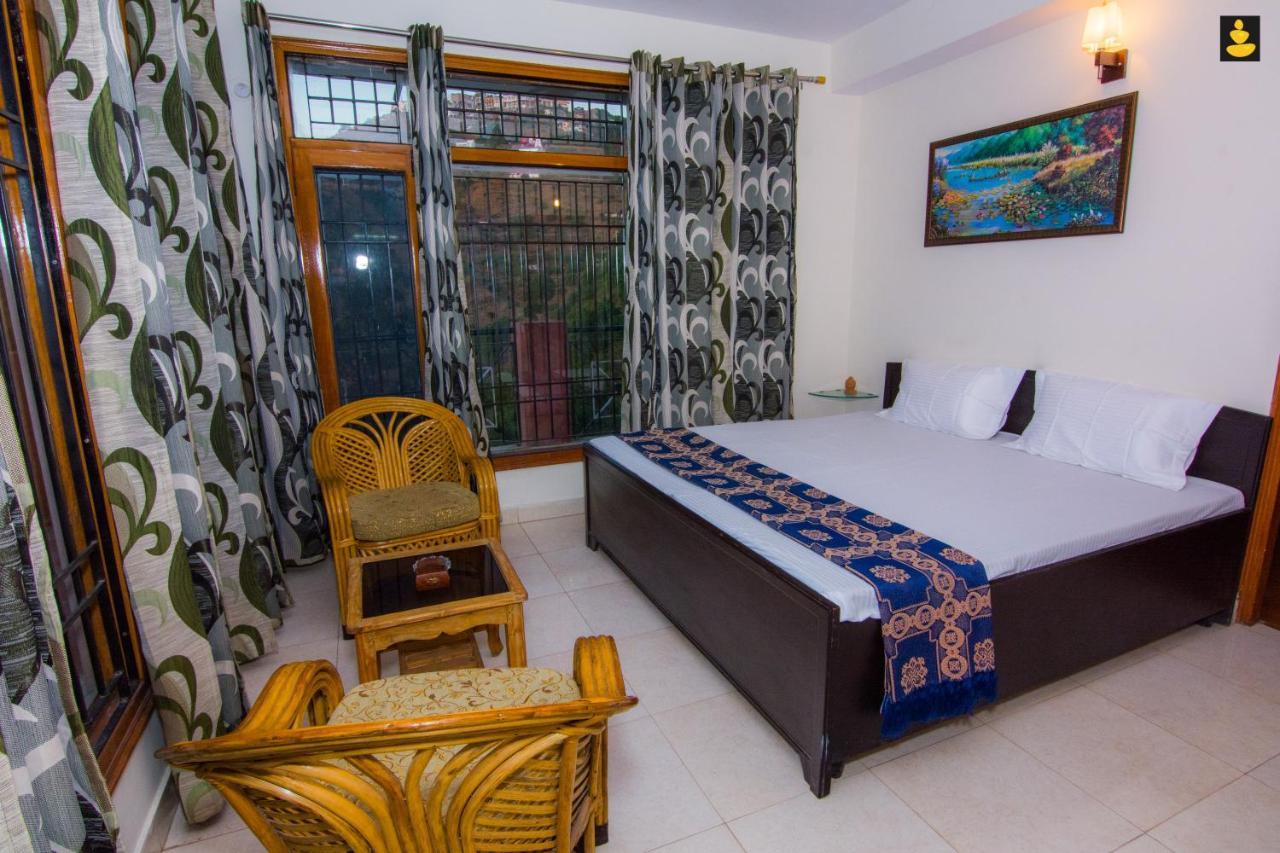 Livingstone 2Bhk Cozy Homestay In Kasauli Hills Exterior foto